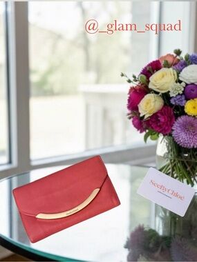 See by Chloé Lizzie Long Leather Continental Wallet in Coral